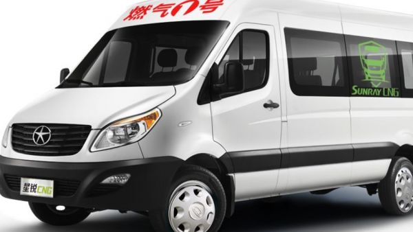 交车！江淮星锐赋能定制客运开启优质出行新篇章