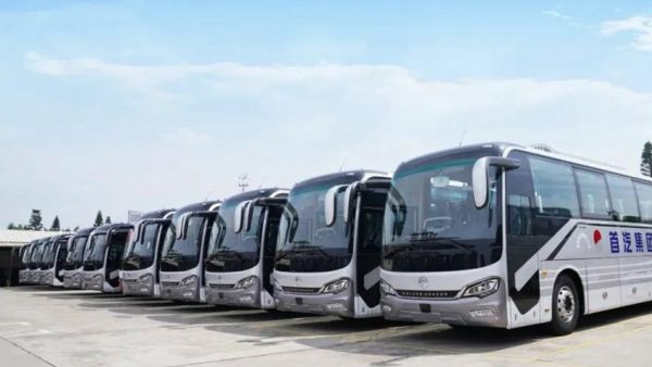 40辆金旅纯电动客车”上岗”首汽集团，绿色出行战略合作再升级