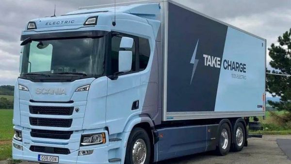 624度大电池,续航高达400公里?斯堪尼亚40R电动载货车来袭,实力几何?