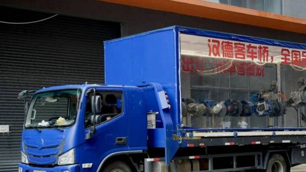 汉德客车桥全国巡展首站告捷，以卓越品质助力城市绿色出行！