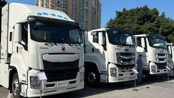 同行四十载 共绘新庆铃，庆铃汽车创新发展大会在渝举行