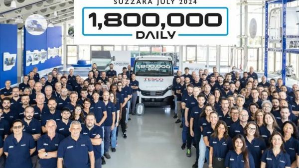 又一重大里程碑!依维柯庆祝第180万辆Daily在意大利苏扎拉工厂下线!