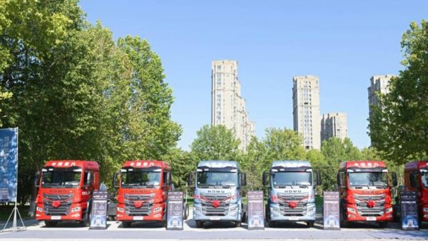 潍柴WP13NG燃气动力闪耀焦作！