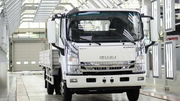 传承经典 破局新品丨庆铃五十铃首款大马力高端蓝牌轻卡上市!