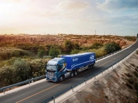 国六高效选上汽红岩，强悍实力爆发洪荒之力！