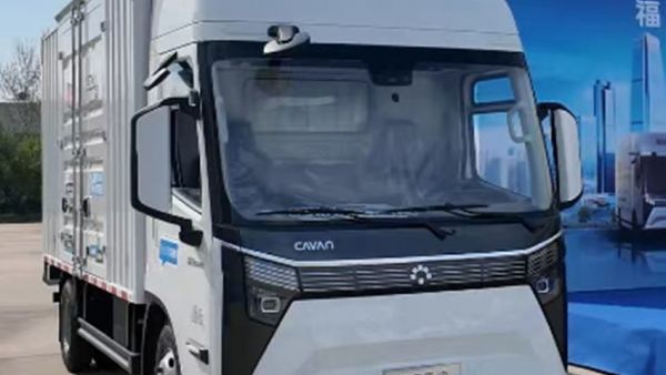 福田卡文乐途电动轻卡青岛上市品鉴会，用全场景定制助力高效物流发展!