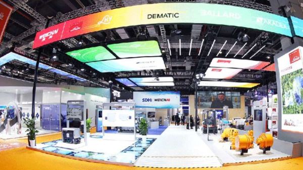 潍柴七大海外“品牌舰队”集结进博！