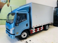 精品轻卡模型之一,1:24 上汽跃进超越C300轻卡模型实拍