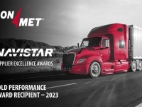 康迈荣获2023年Navistar卓越供应奖