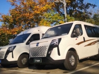 不被定义 东风御风V9+房车为伴 踏遍山河书写自由