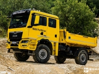 工地通勤快乐车？配双排座驾驶室，曼恩TGM 4x4小自卸实拍