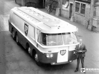 发动机后置，配15扇窗户？让油罐车更安全，带你看两款上世纪的奇葩车型