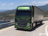 820转爆发最大扭矩，后桥速比低至2.06？新一代依维柯S-Way的动力链黑科技