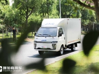 江淮1卡再次诠释何为高端豪华轿卡,江淮恺达U7电动轿卡实拍
