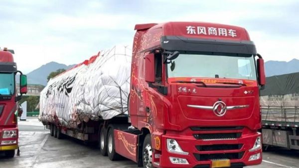 东风康明斯天然气一体化动力链综合路况实测圆满收官:“既快又省”无惧征途!