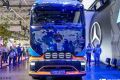 2026IAA：会来中国！化身房车还带越野摩托，奔驰eActros 600开启环球80充挑战