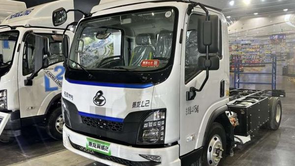 乘龙翼威2 CNG增程轻卡，到底藏着多少盈利隐形福利？