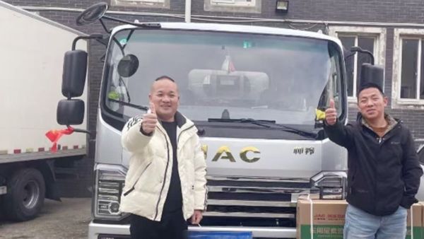 【周六有老友】九年风雨同舟,江淮1卡帅铃护航南通水产大王的致富路