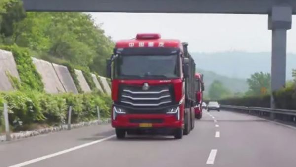 中国重汽豪沃MAX燃气车 物流江湖的创富首选