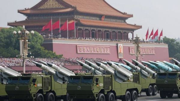 七次受阅背后的陕汽担当:从“钢铁洪流”到“智造标杆”,解码中国重卡硬核进化