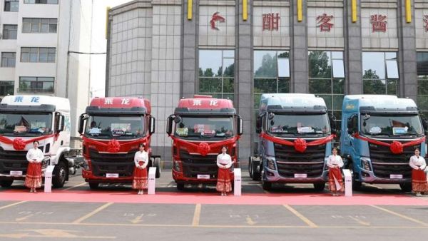 订单36台!乘龙之夜掀起潍坊高效运输创富潮流