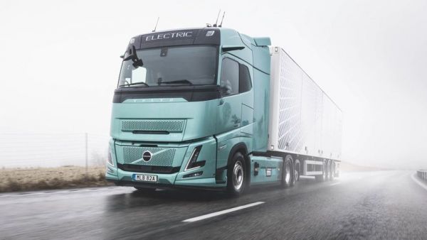 600km续航+40分钟快充！沃尔沃卡车引领长途重卡电动化趋势