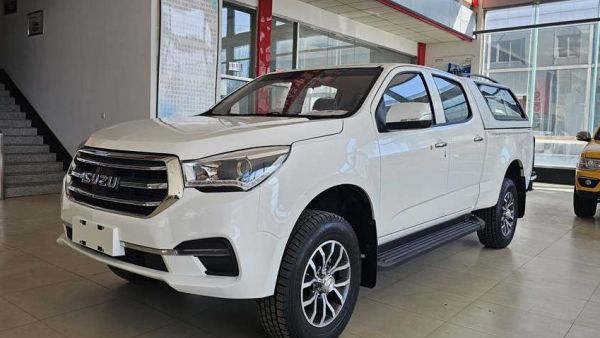 实用与品质兼具的全能座驾，实拍带你探秘庆铃达咖皮卡