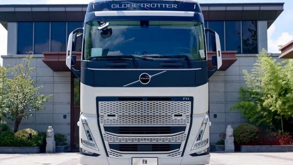 沃尔沃卡车2025款新车品鉴 高效体验再升级