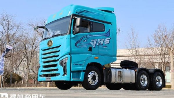 这是全新一代解放JH6牵引车，从里到外全面大提升，注定又是爆款车型？