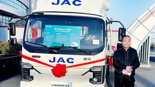 【周六有老友】江淮新能源携手天津杨总，开启油换电运输新体验