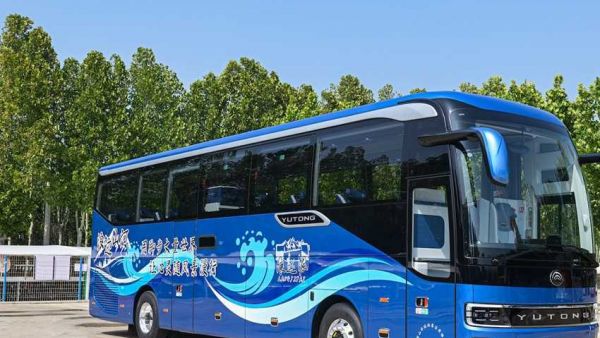 采埃孚传胜二代客车版变速箱首台交付，开启中国长途客车AMT元年