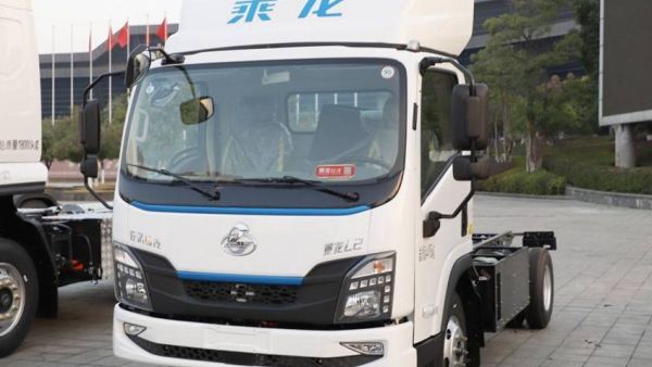 政策补贴最高6万元!换购乘龙L2V CNG增程轻卡不容错过
