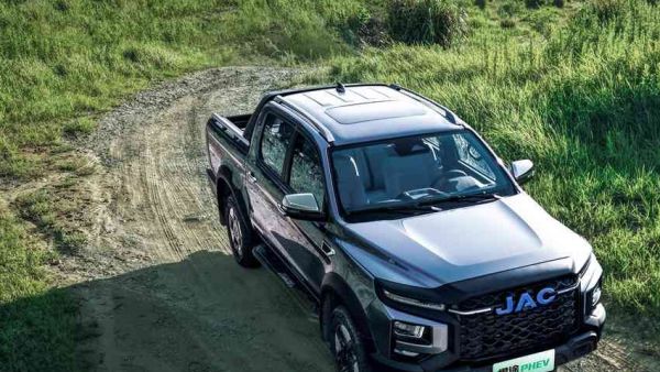 江淮悍途PHEV助力秋收：千扭动力皮卡成为田间“多面手”