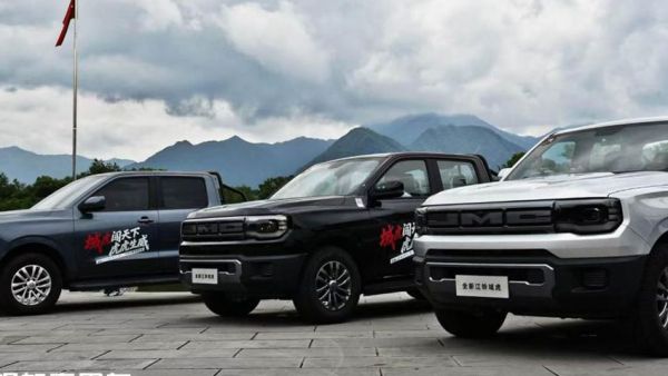 蓝焰动力+乘用化座舱！全新江铃域虎试驾：皮卡的“情绪价值”时代来了