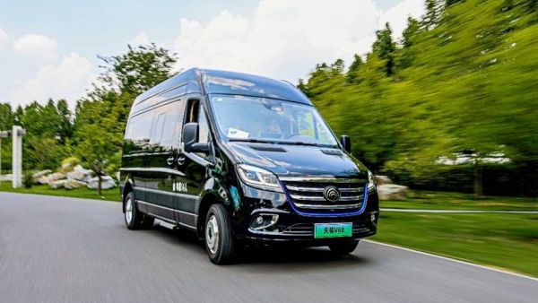 全方位体验和试驾宇通天骏V6E电动轻客，电动轻客这样的表现能大卖吗？