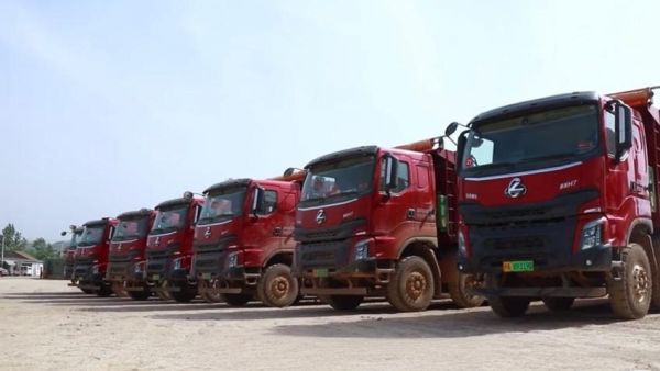 动力强 巨省钱，乘龙H7纯电自卸车助陈师傅挣钱更轻松