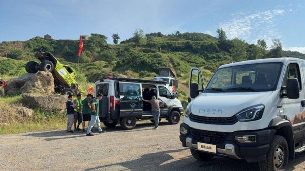 征服山海：依维柯欧霸·山海越野体验营的极限挑战