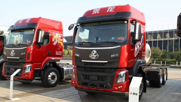 重磅!换购乘龙H5 LNG牵引车,最高补贴11万