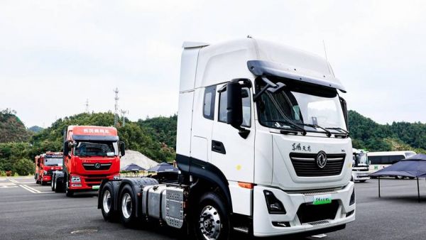 绿色科技盛宴!东风商用车亮相新能源汽车零部件交易会