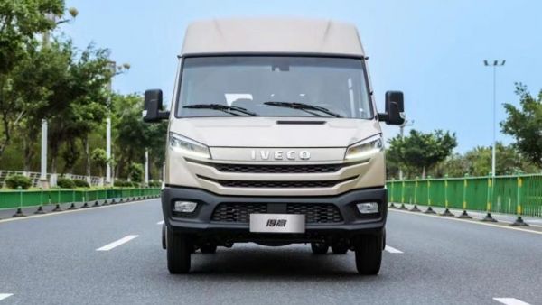 南京依维柯：春节不打烊，购车售后更无忧