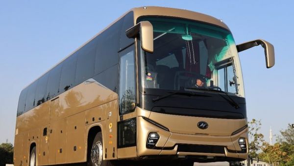 中国客车出海新篇章!苏州金龙新V系客车用硬核配置征服俄罗斯用户!