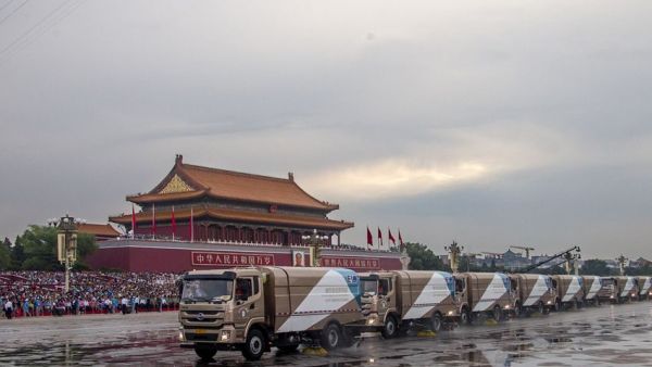 第零方阵!比亚迪纯电动环卫车护航九三阅兵
