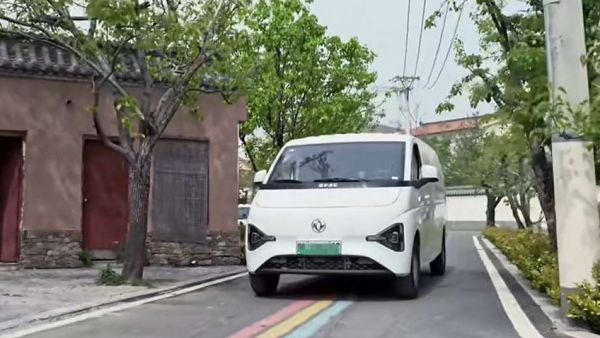 “运满四方”,VAN物畅达—东风睿立达VAN家族漫游中国,实力尽显