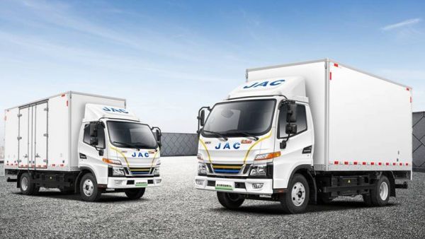 携手换电新时代 江淮1卡&全路程200辆换电1号交车!