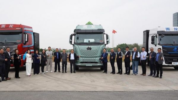 签约1500台!东风柳汽与中欧国际工商学院“龙行工程”生态共创合作项目启动