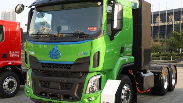 646度大电量高效动力链加持,乘龙H5纯电重卡再升级