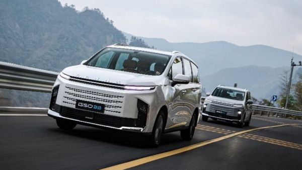 预售直播狂揽1.2万+订单！G50混动重塑家用MPV新标杆，成为三代同堂、二胎家庭的价值之选