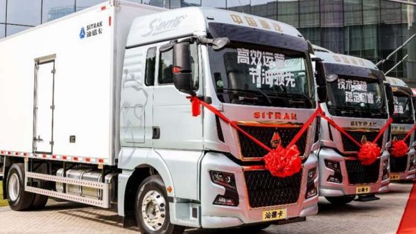 强势问鼎 谁与争锋——中国重汽11月销量再夺魁!年度桂冠触手可及!