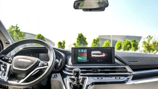 有了依维柯聚星，爱便藏在每个真实的日常里