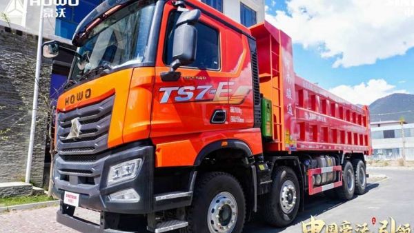 中国重汽豪沃TS7自卸车：基建全能战甲，是否实至名归？